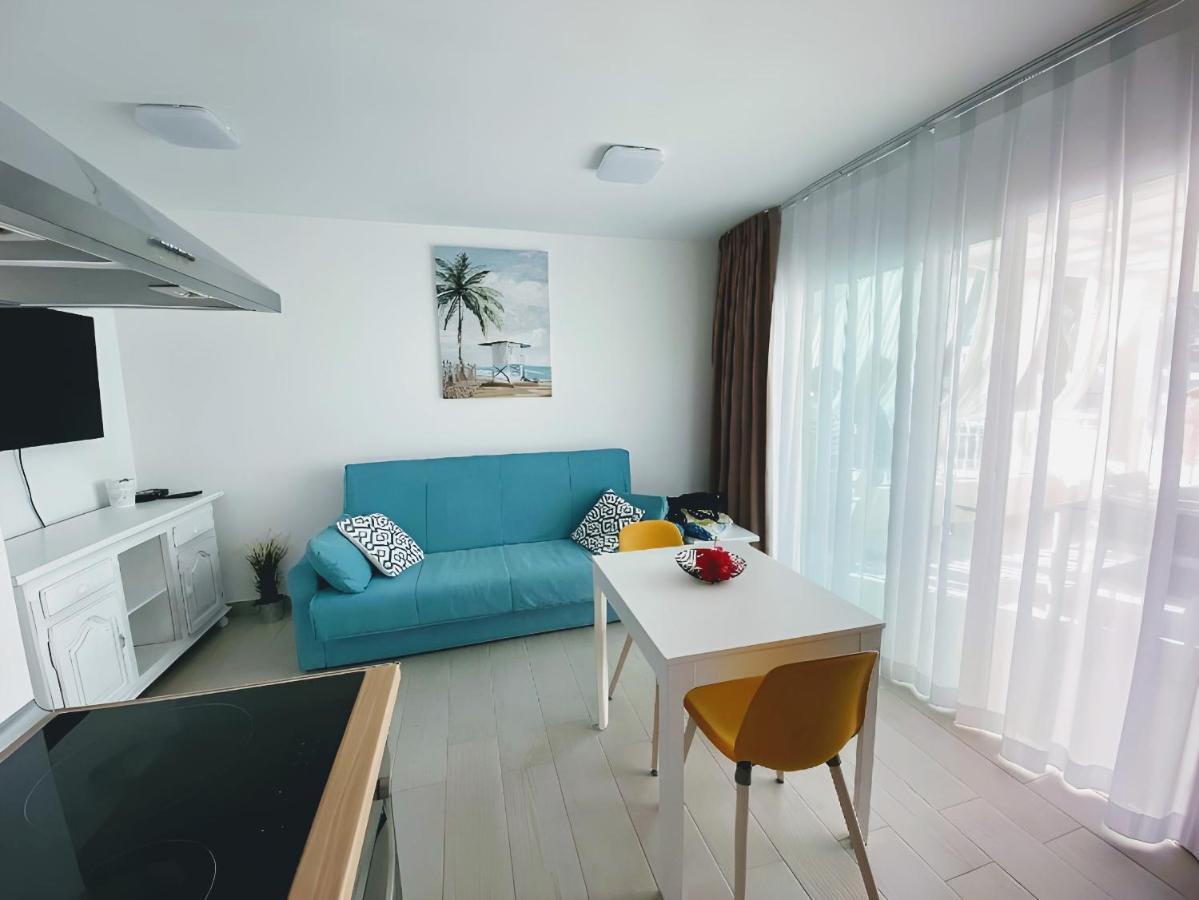 Apartmán Red Hibiscus Corralejo Irent Fuerteventura Exteriér fotografie