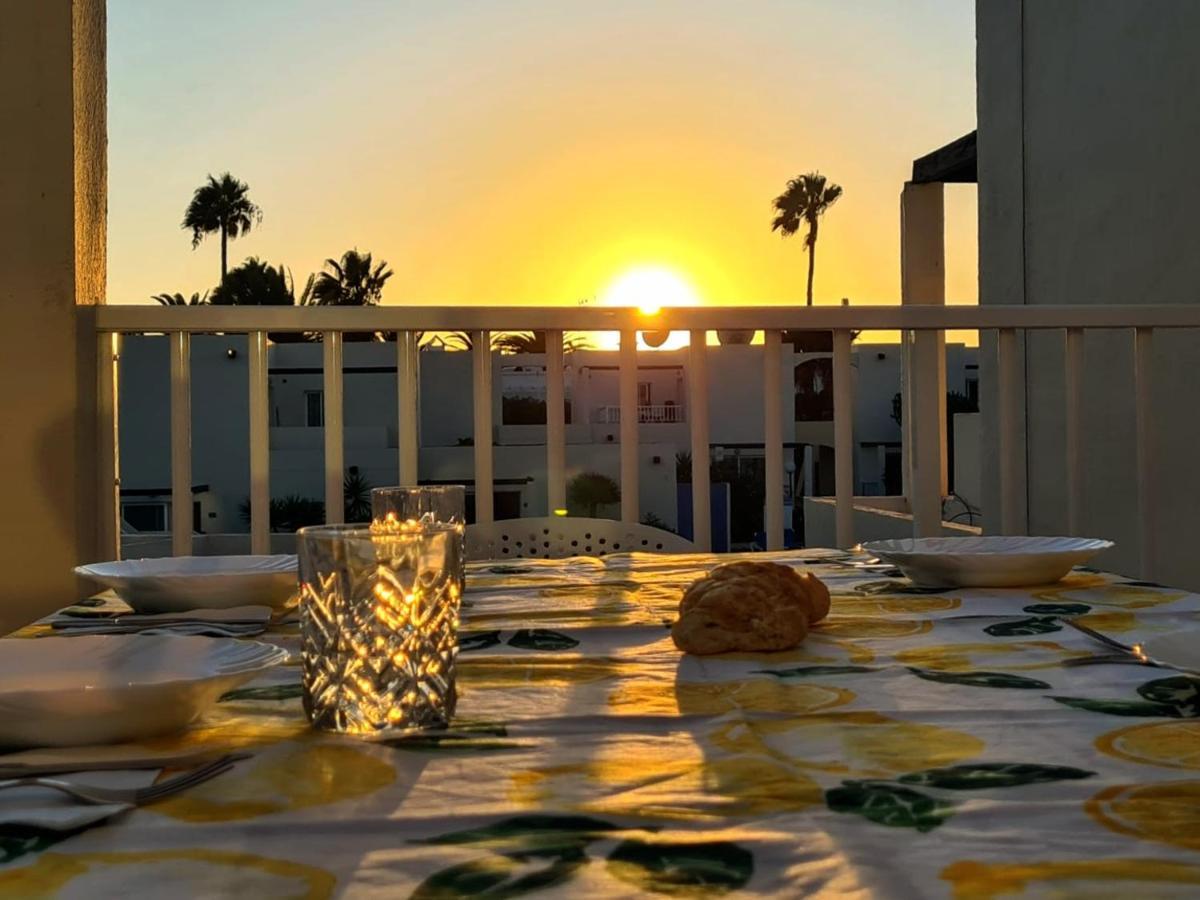 Apartmán Red Hibiscus Corralejo Irent Fuerteventura Exteriér fotografie