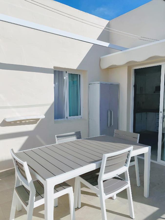 Apartmán Red Hibiscus Corralejo Irent Fuerteventura Exteriér fotografie